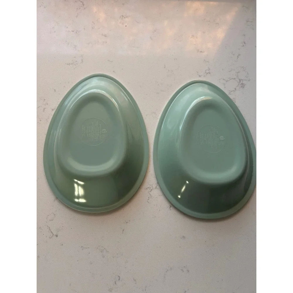 Pottery Barn Kids Beatrix Potter Bunny Egg Dish Set 2 Pastel Green‎